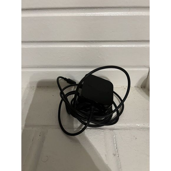 Amazon Echo 1st Generation SK705DI Black Bluetooth Alexa-Enabled Smart Speaker - Picture 5 of 5